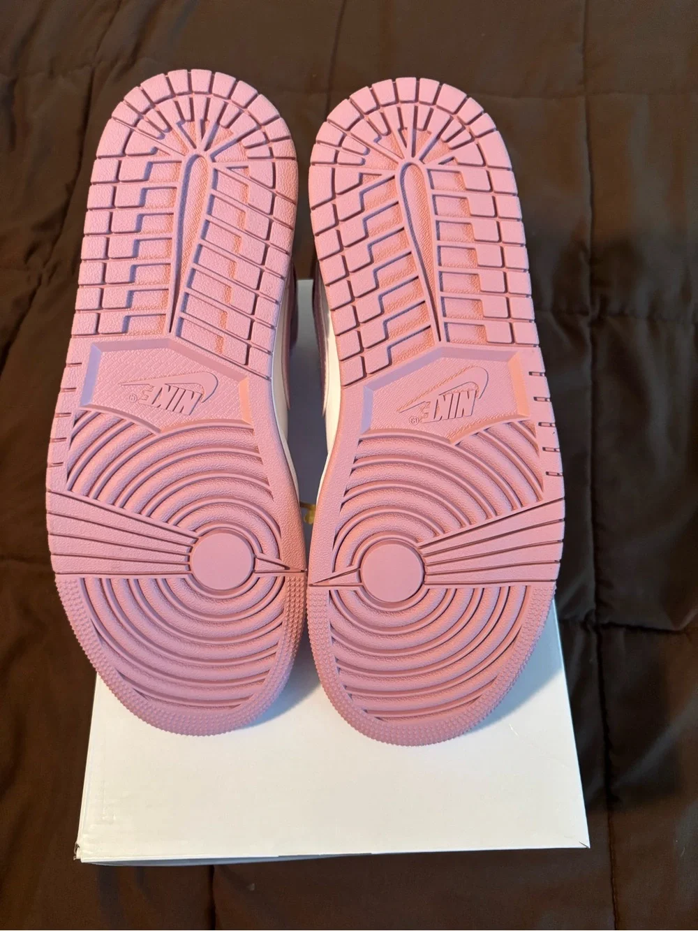 Jordan Women's Pink and White Mid-Top Sneakers